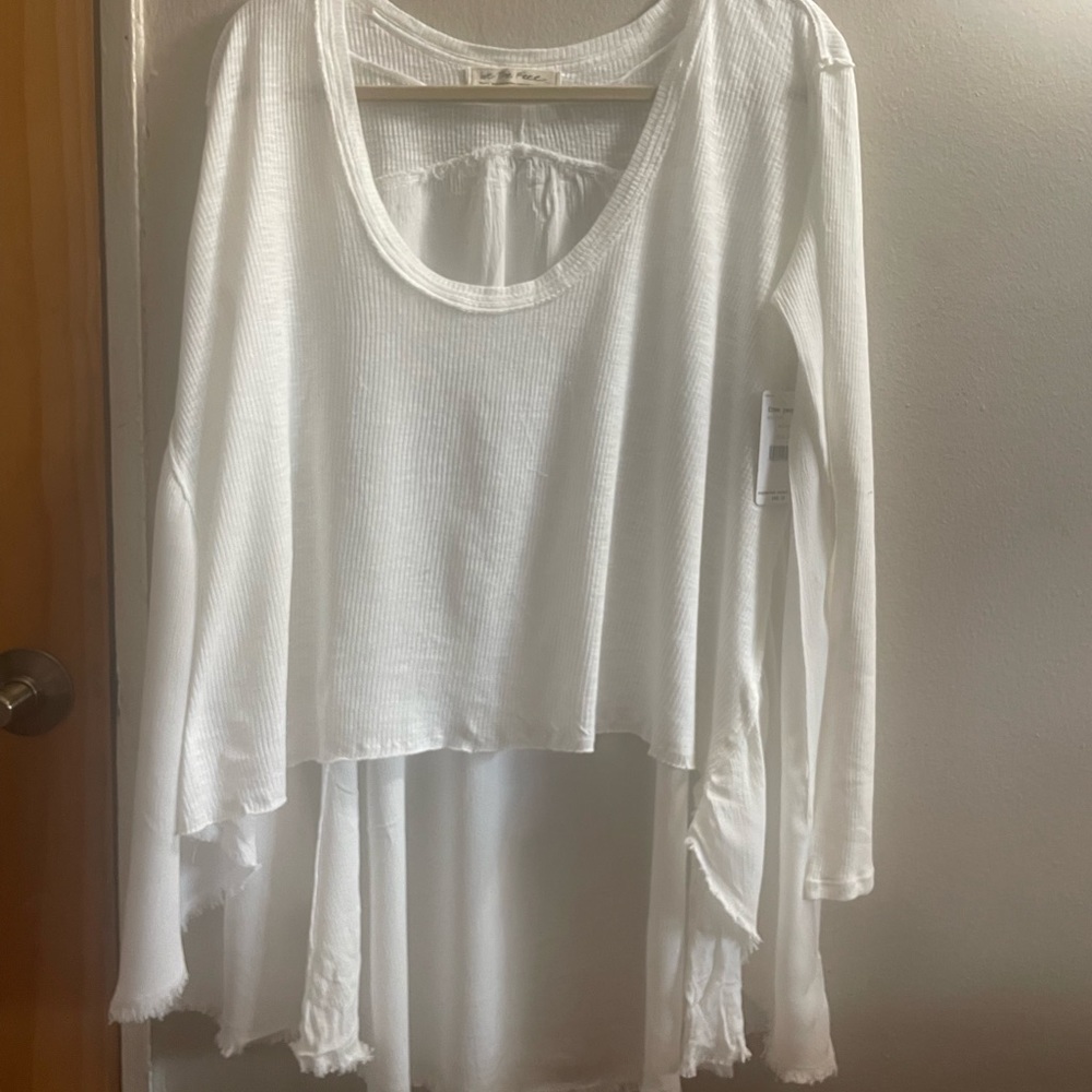 NWT FREEPEOPLE WHITE LONG SLEEVE TOP